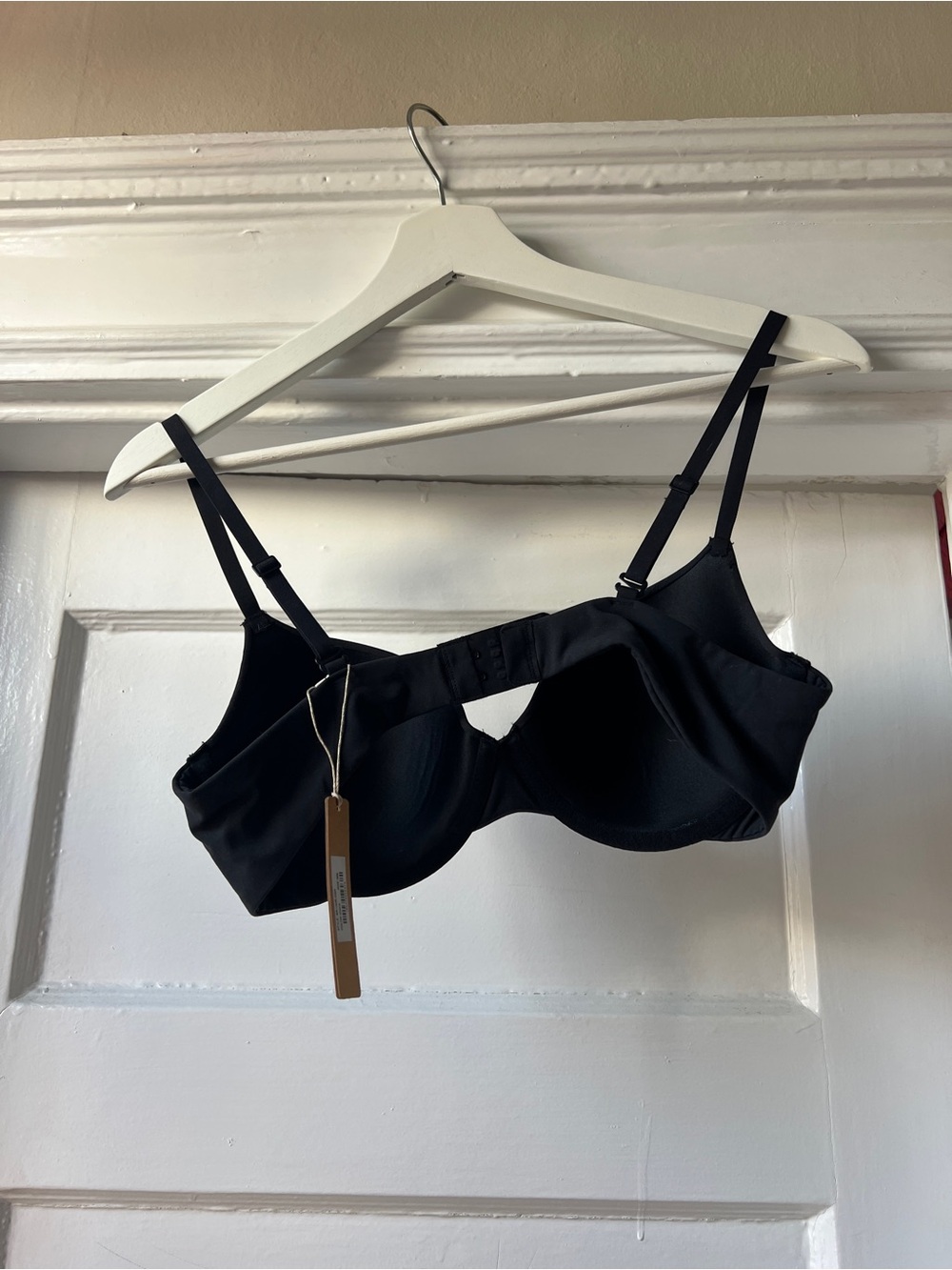 NWT Skims Bra - Picture 4 of 5